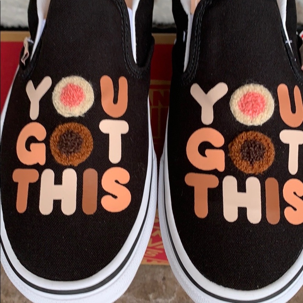 VANS CLASSIC SLIP ON (Breast Cancer) Ugfthstrwt wm - Picture 15 of 16